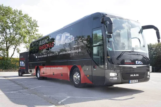 DE Führerschein Reisebus Fahrschule Bussing Krefeld