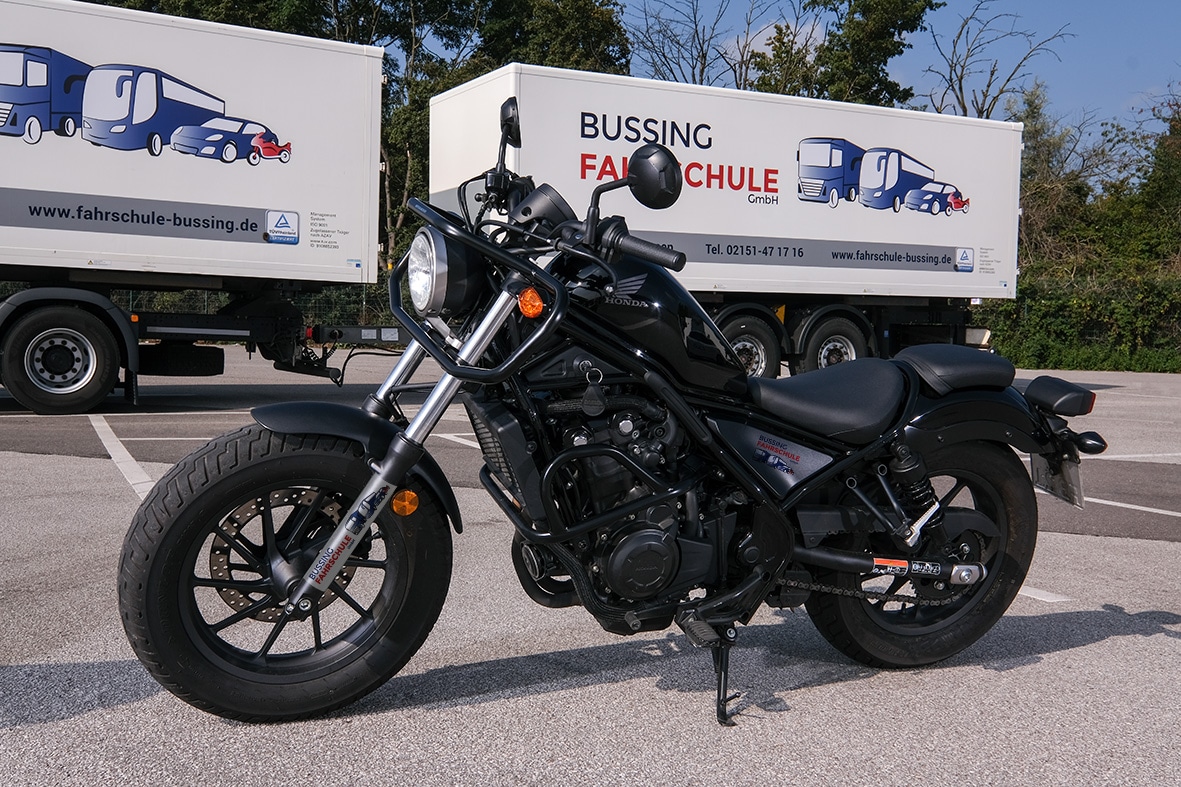 Motorrad Führerschein A2 Krefeld Fahrschule Bussing
